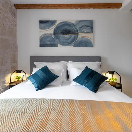 アパート Mareta *