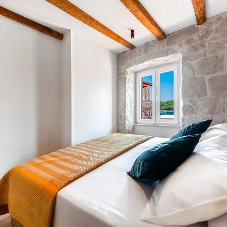 アパート Mareta *